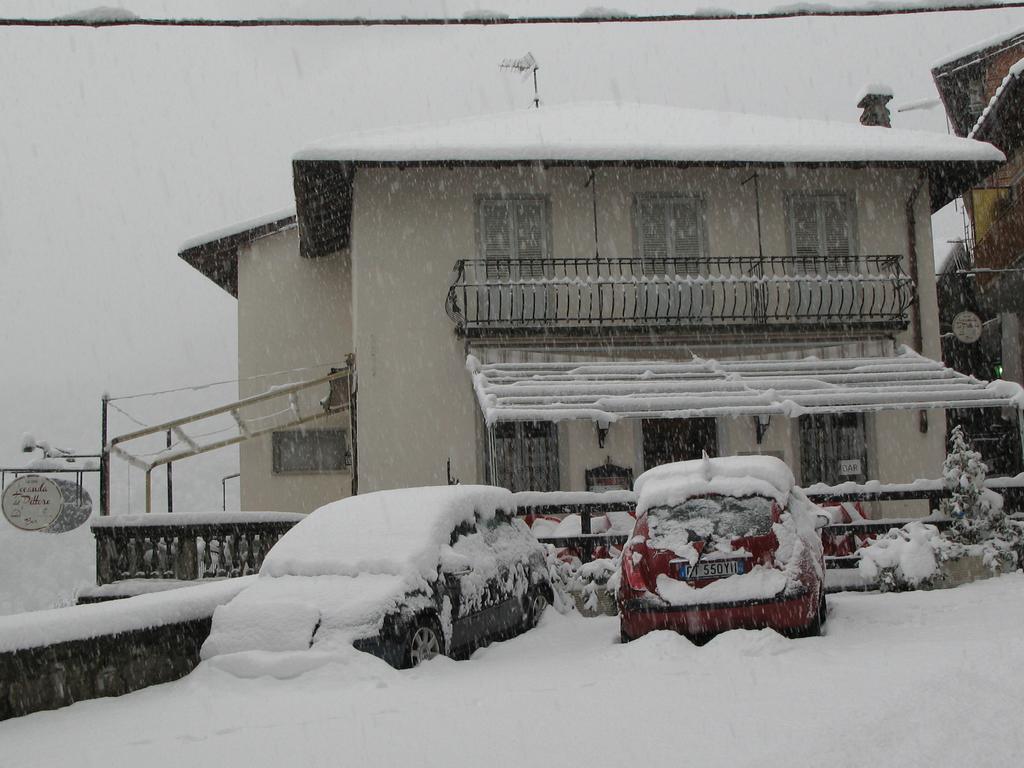 Locanda Del Pittore Arcumeggia Buitenkant foto