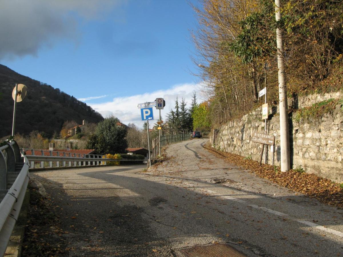 Locanda Del Pittore Arcumeggia Buitenkant foto